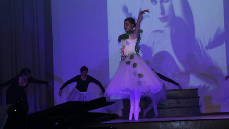 Point High School successfully staged a musical entitled GOOD-BYE & HALLO.