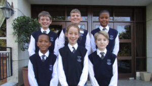 6 Van Laerskool Outeniqua se leerders word opgeneem in die Eden skaakspan