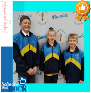 Gimnastiek - Primêre Skool Naudeville gimnaste presteer
