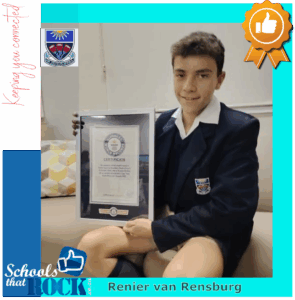 Jongste krieketskeidsregter ooit - Hoërskool DF Malan