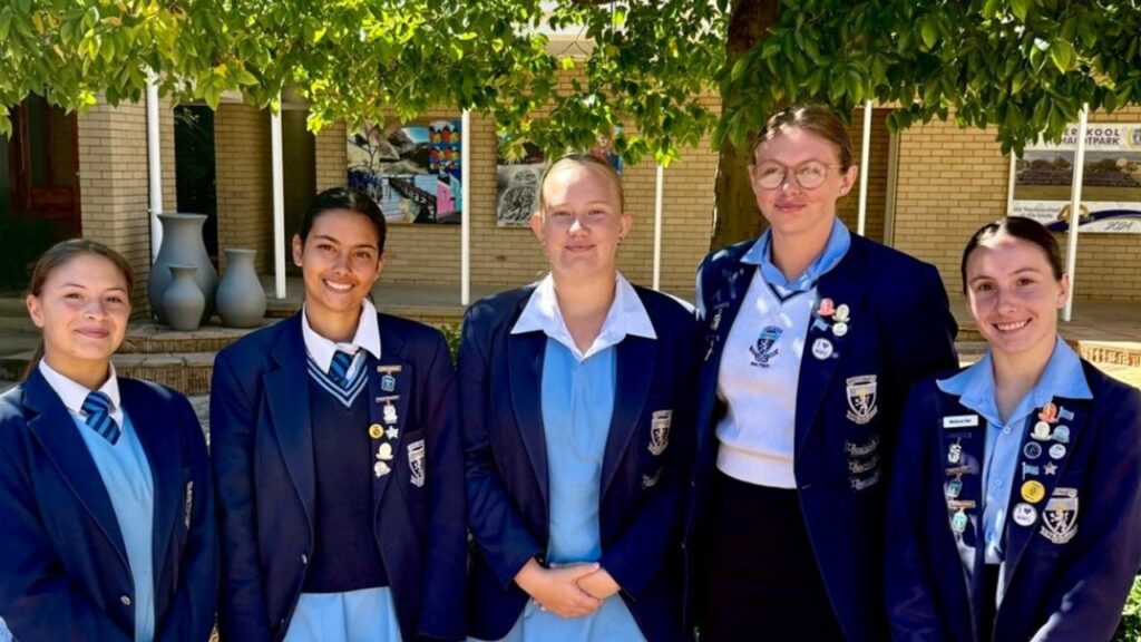 Lions Cheerleaders - Hoërskool Fichardtpark